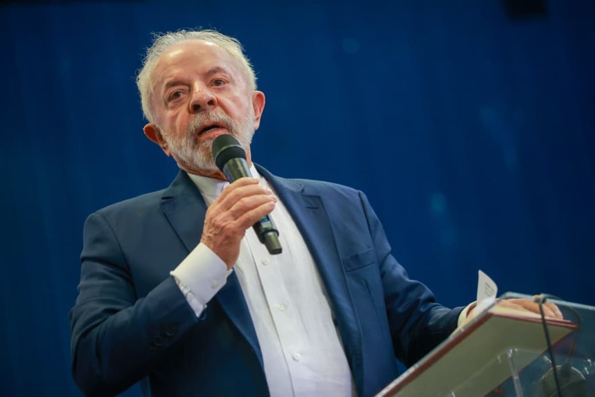 “ricacos”-vao-pagar-o-imposto-que-merecem-no-brasil,-diz-lula
