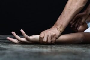 homem-foragido-ha-quase-10-anos-por-estupro-e-preso-no-df