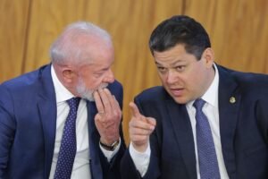 alcolumbre-cobra-de-lula-comando-de-bancos-publicos-e-autarquias