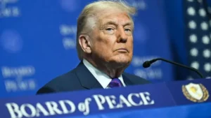 Trump assina decreto que aplica nova tarifa global de 10%
