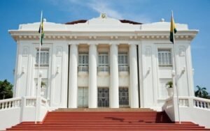 Acre regulamenta taxa anual para vistoria contra incêndio em veículos
