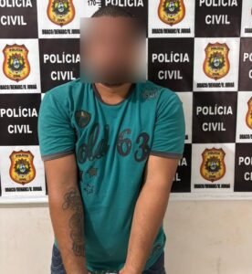 O suspeito foi localizado na Vila São Pedro, no Ramal do Alexandre, zona rural de Cruzeiro do Sul.