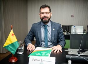 Ex-secretário de Saúde se manifesta após mudança partidária no Acre