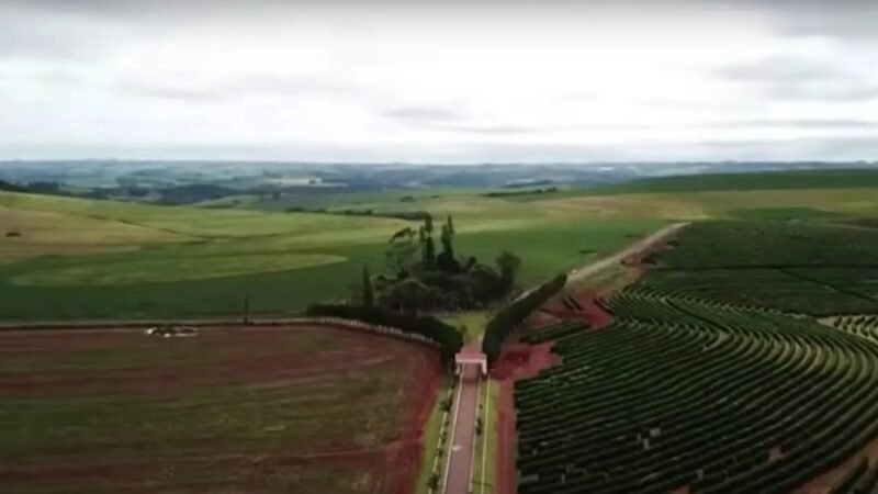 Revista aponta famoso que é dono da maior fazenda do Acre; confira
