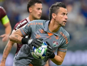 Após recorde de longevidade, Fábio pode alcançar outra marca inédita na Libertadores