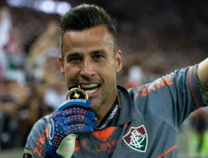 Se liderança é critério, Fábio tem que estar na lista final de Ancelotti para Copa do Mundo
