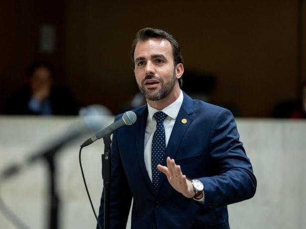 Foto: Reprodução: @lucasbovesp