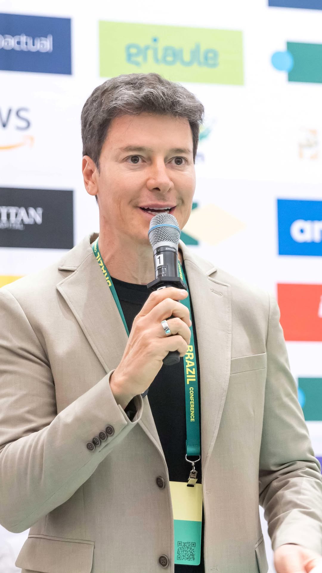 Reprodução: Instagram/@rodrigofaro Reprodução: Instagram/@rodrigofaro