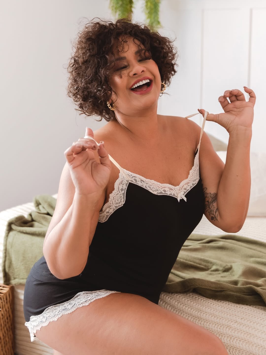 Foto: Reprodução/Instagram @solangecouto @renatakellyfotografa @criativapix