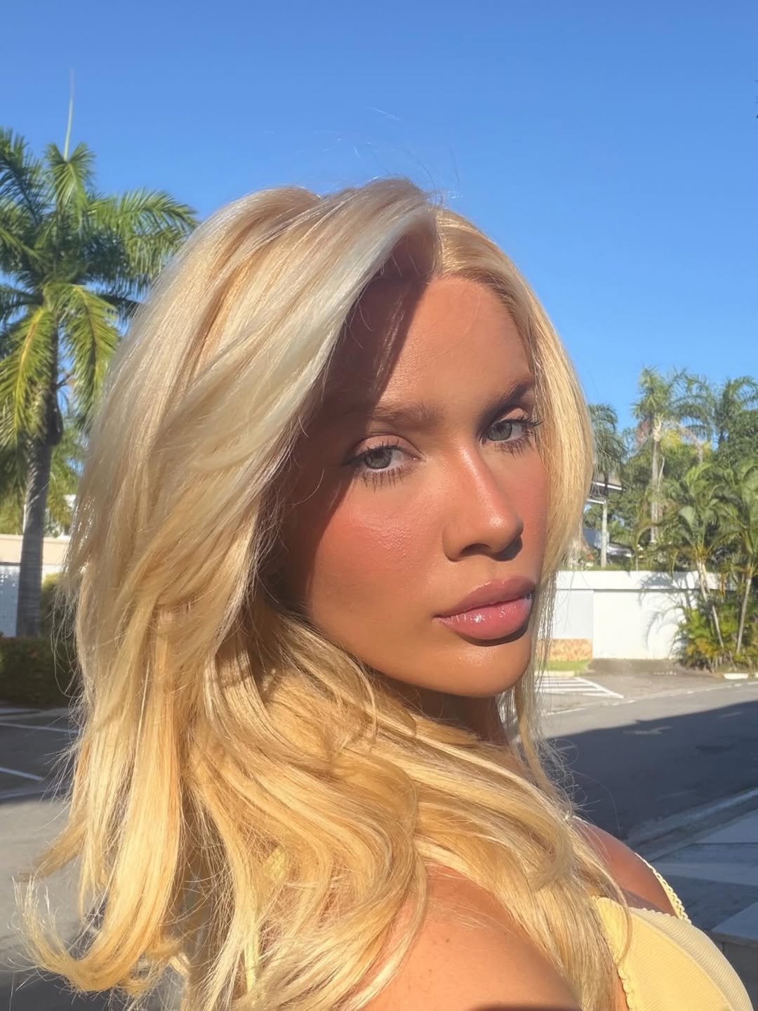 Reprodução: Instagram/@karolinel Reprodução: Instagram/@karolinel