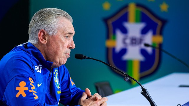 Seleção chega à Granja Comary com Neymar para abrir os trabalhos 'sem mágica' de Ancelotti