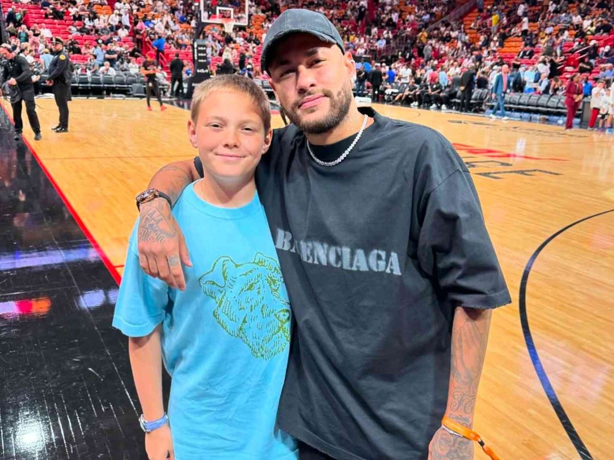 Davi Lucca e Neymar Jr. (Foto: Reprodução/Instagram)
Davi Lucca e Neymar Jr. (Foto: Reprodução/Instagram)