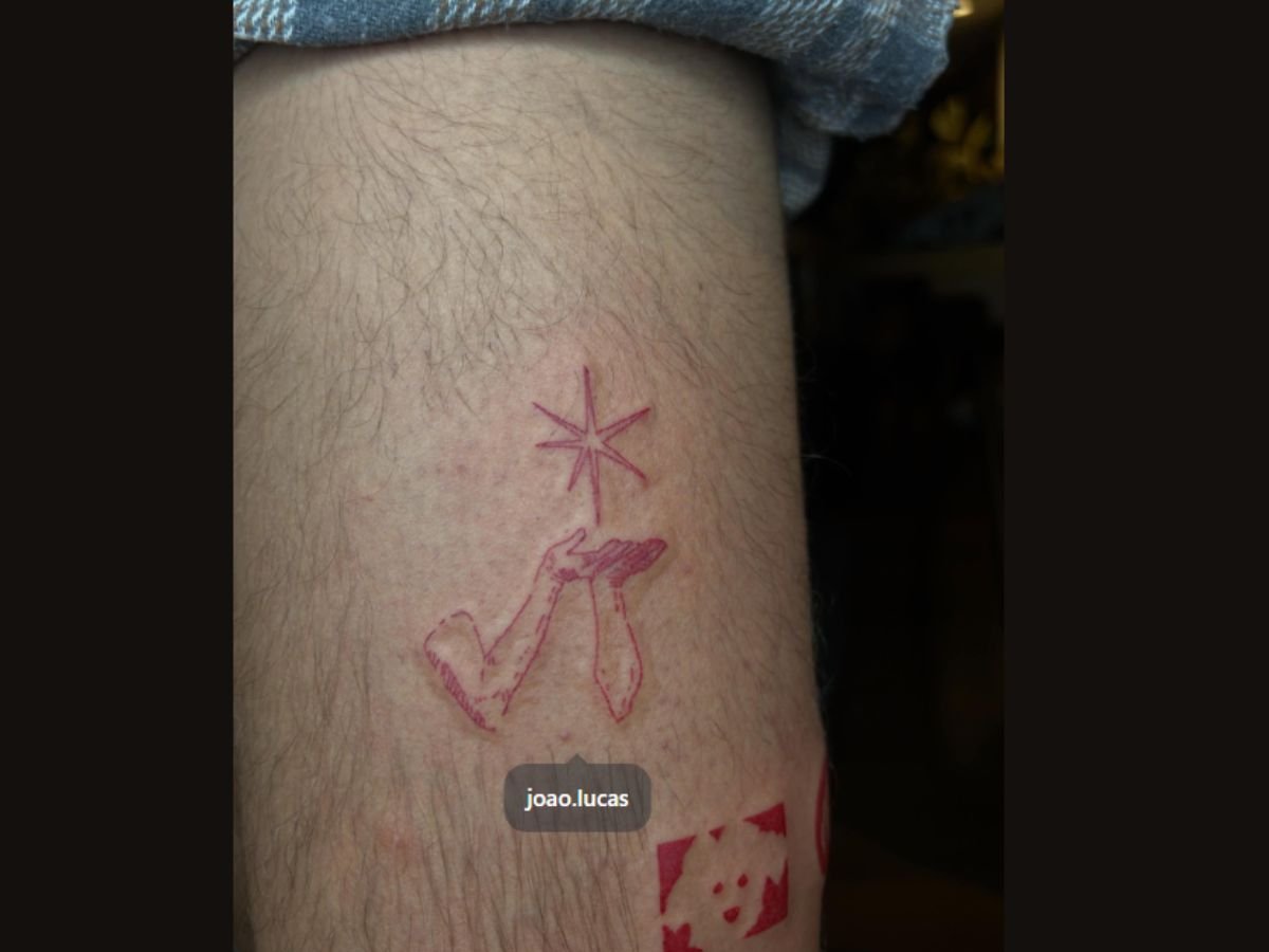 Crédito: Reprodução Instagram @klein_tatua