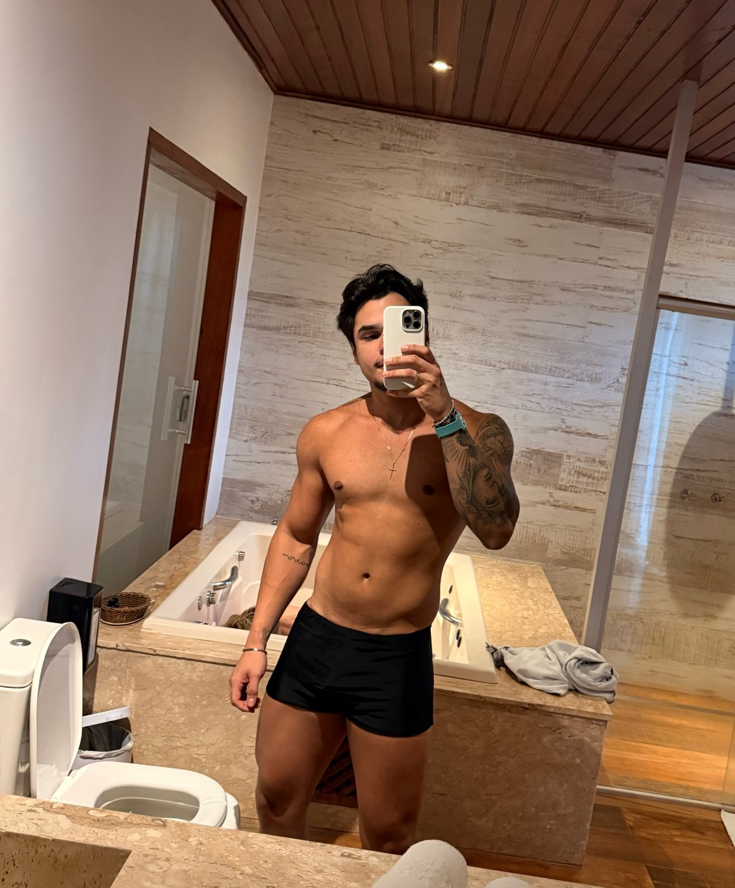 Foto: Reprodução/Instagram @andrewhgarcia Foto: Reprodução/Instagram @andrewhgarcia