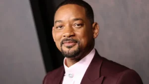 Will Smith se emociona ao ganhar obra inédita de Eduardo Kobra em evento em São Paulo