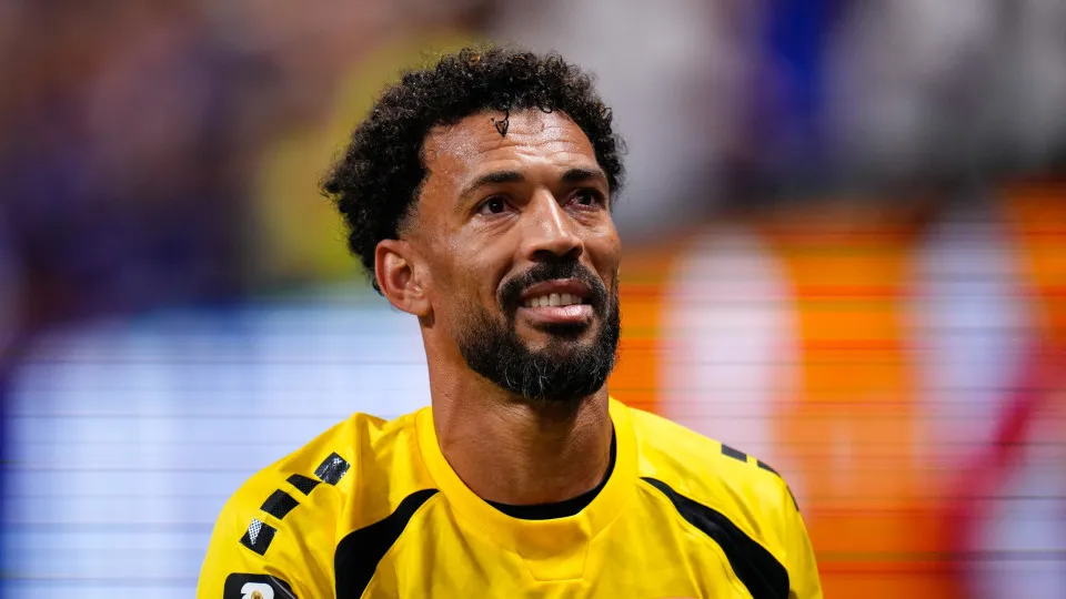 Vozinha não poderá usar apelido na camisa de seu novo clube