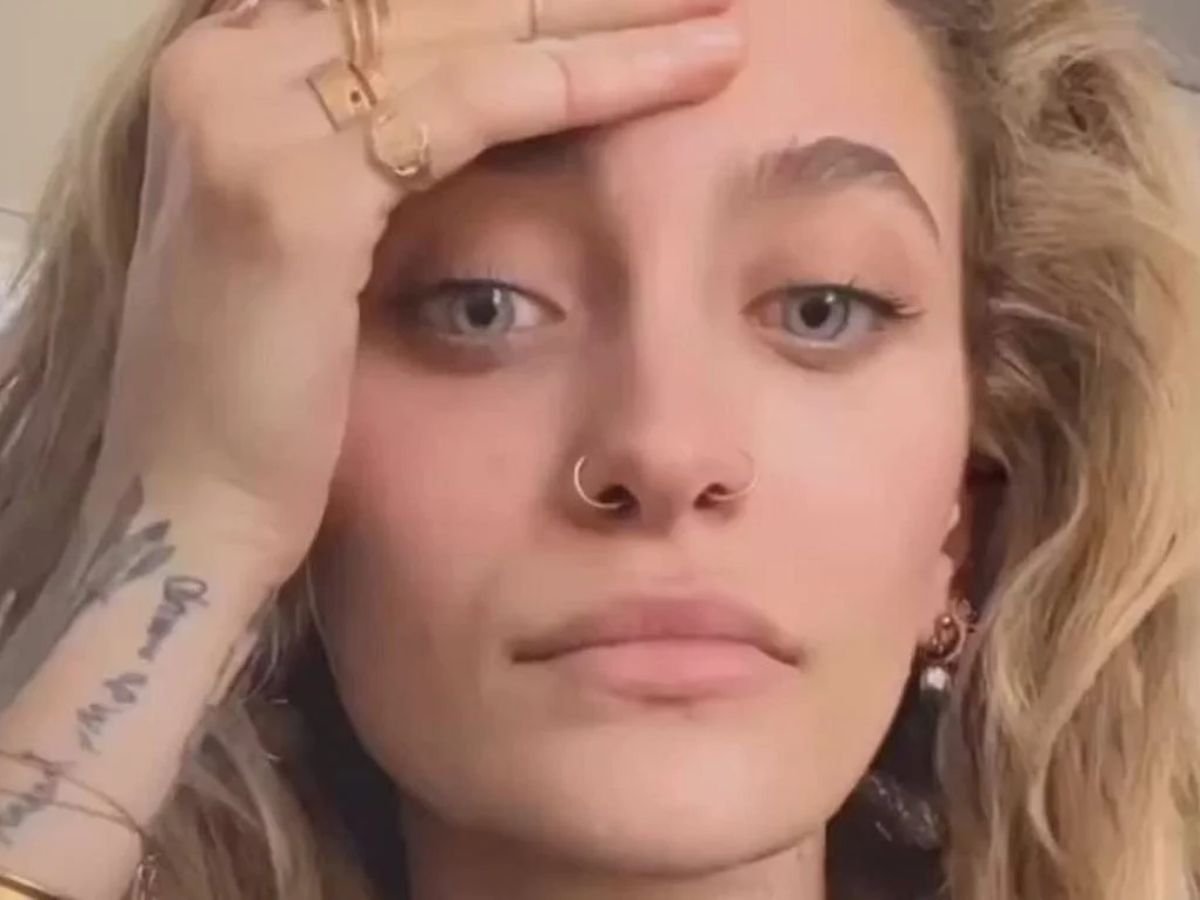 Reprodução / Instagram: @parisjackson e YouTube Reprodução / Instagram: @parisjackson e YouTube