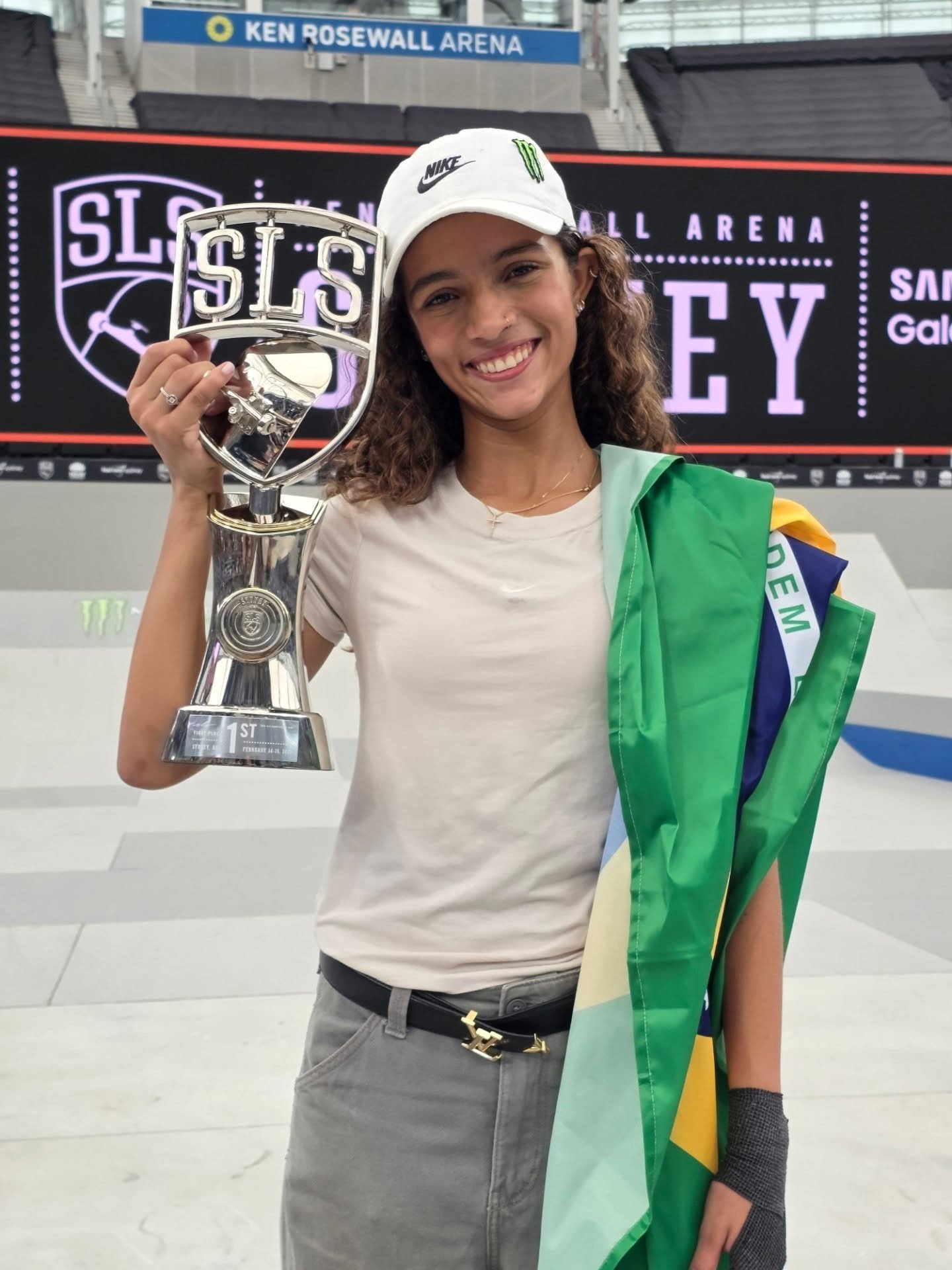 Reprodução: Instagram/@rayssalealsk8 Reprodução: Instagram/@rayssalealsk8