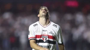 Calleri encerra seca contra maior vítima e