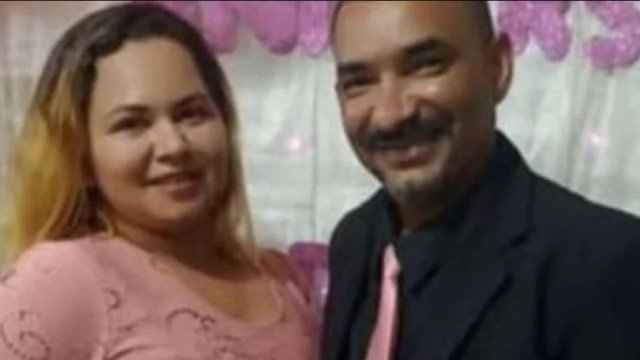 Homem mata esposa e deixa recado na parede para o filho; entenda