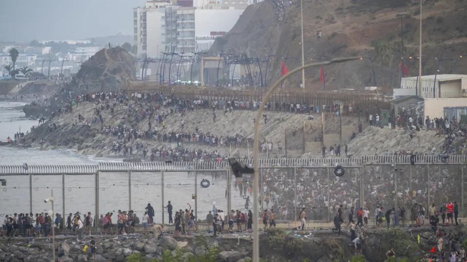 Marrocos atribui crise em Ceuta a desinformação e tráfico humano