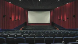 Cinemas ampliam uso de filmes mais curtos e antigos para alcançar a Cota de Tela