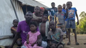 Mais de 400 crianças foram recrutadas por grupos armados em Moçambique