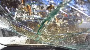 Perseguição termina com adolescente morto após batida em São José dos Campos, interior de SP