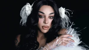 Pabllo Vittar mira o mercado internacional em disco novo com ode a Madonna e à pista