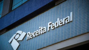 Receita paga R$ 531,6 milhões em lote extra de restituição do Imposto de Renda