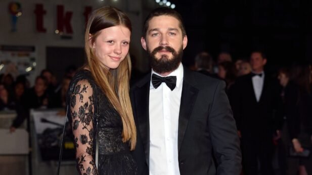 Mia Goth e Shia LaBeouf