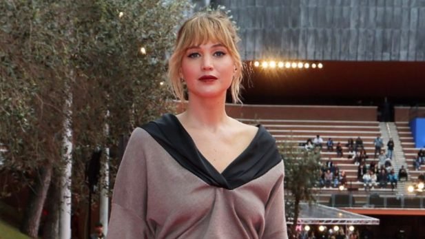 Jennifer Lawrence relembrou situação com Cooper e elogiou o ator (Foto: Getty)