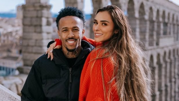 Tainá e Militão estão juntos há cerca de dois anos e meio. (Foto: Reprodução/Instagram)