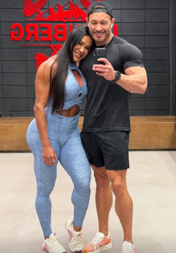 Gracyanne e Gabriel terminaram após nove meses juntos